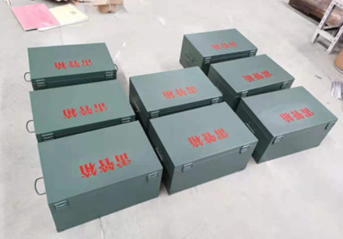 西峡炸药箱和雷管箱一般是怎么存放的？